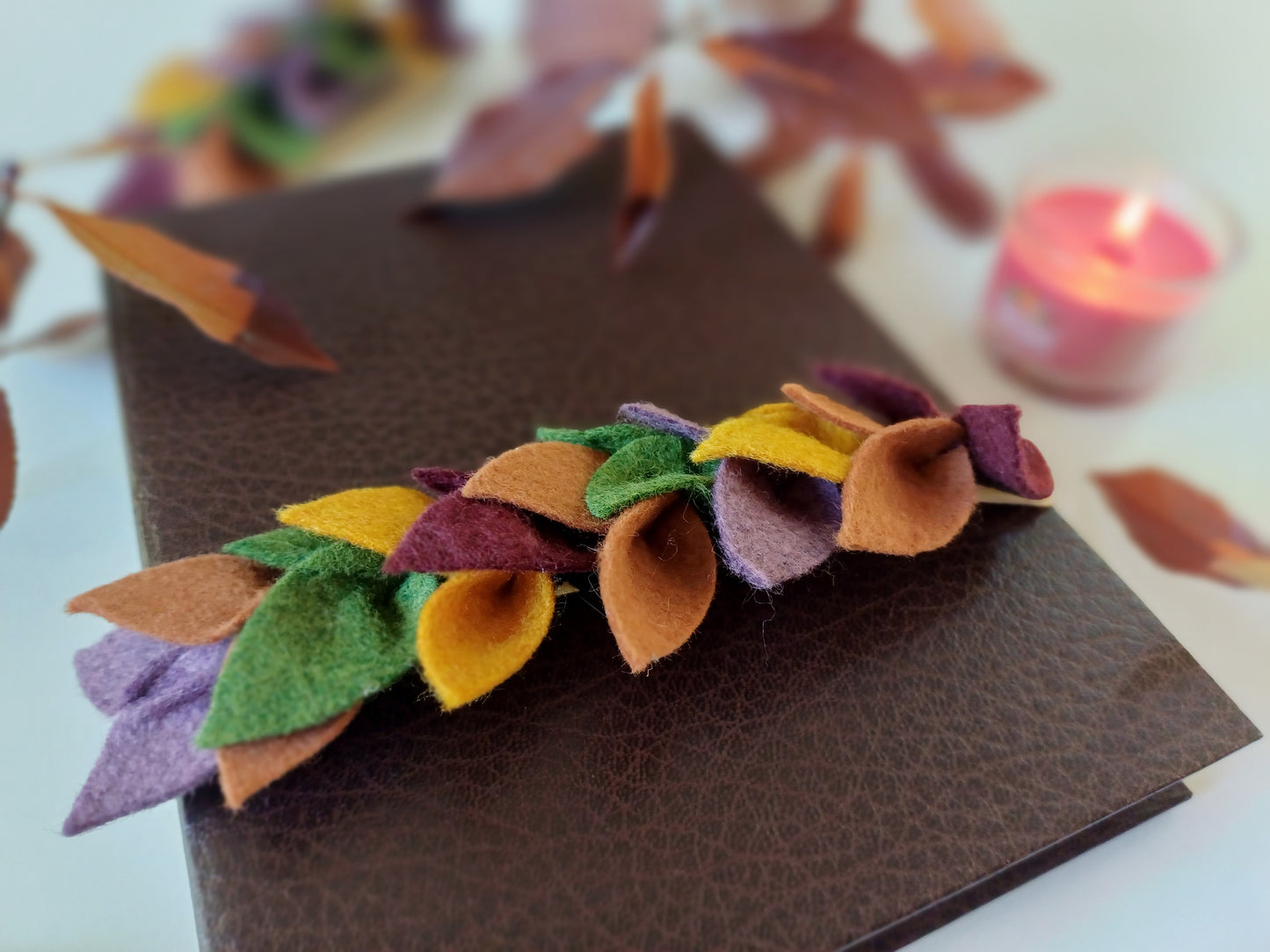 Flavie, le bandeau de feuilles