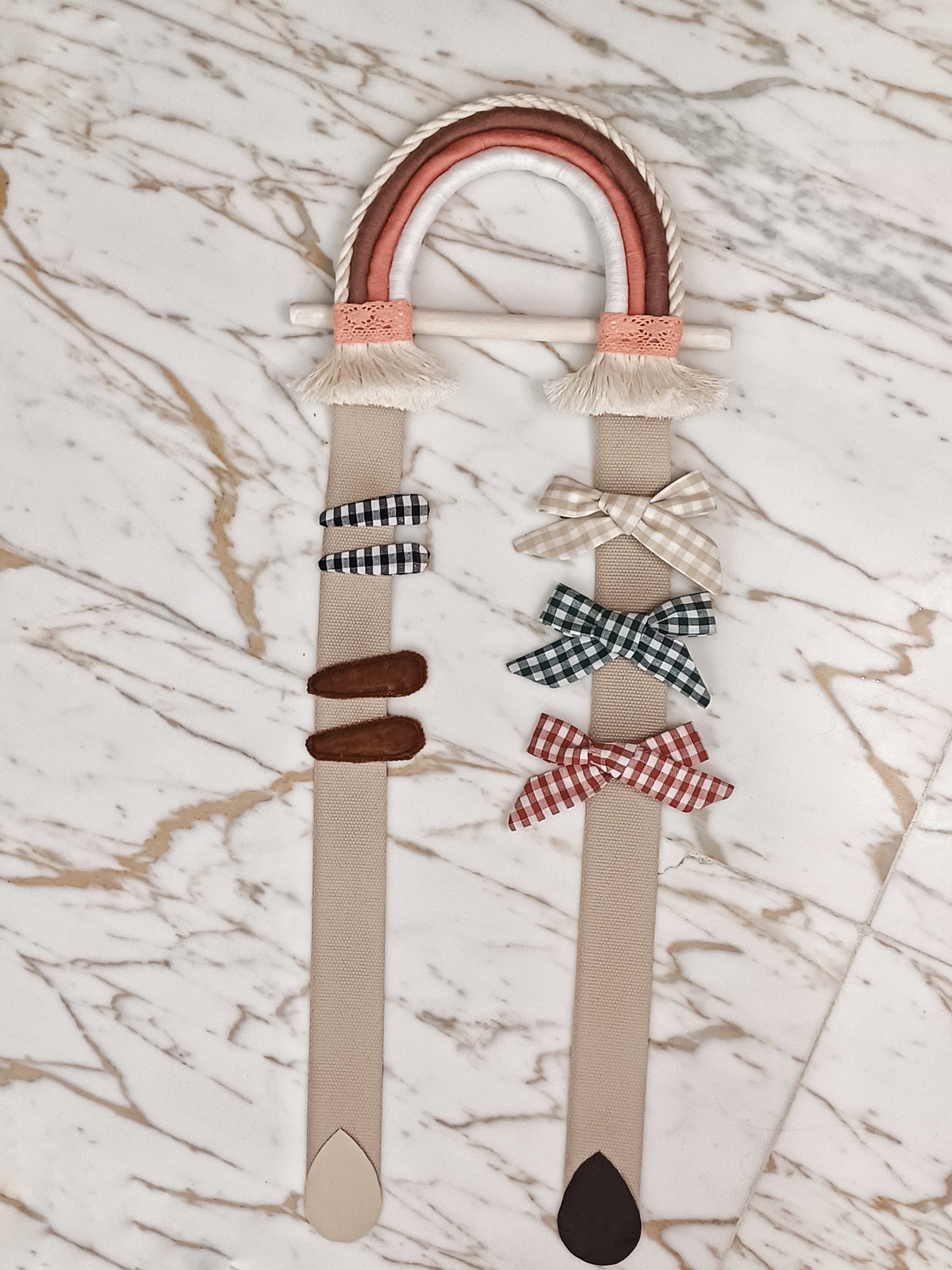 Aurore, the rainbow clip holder