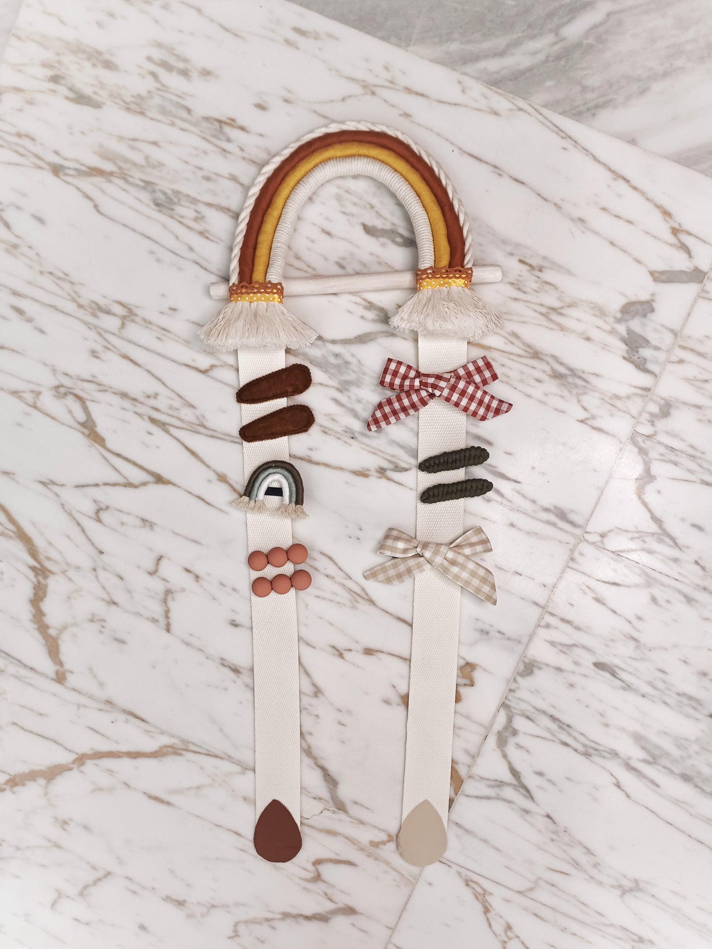 Aurore, the rainbow clip holder