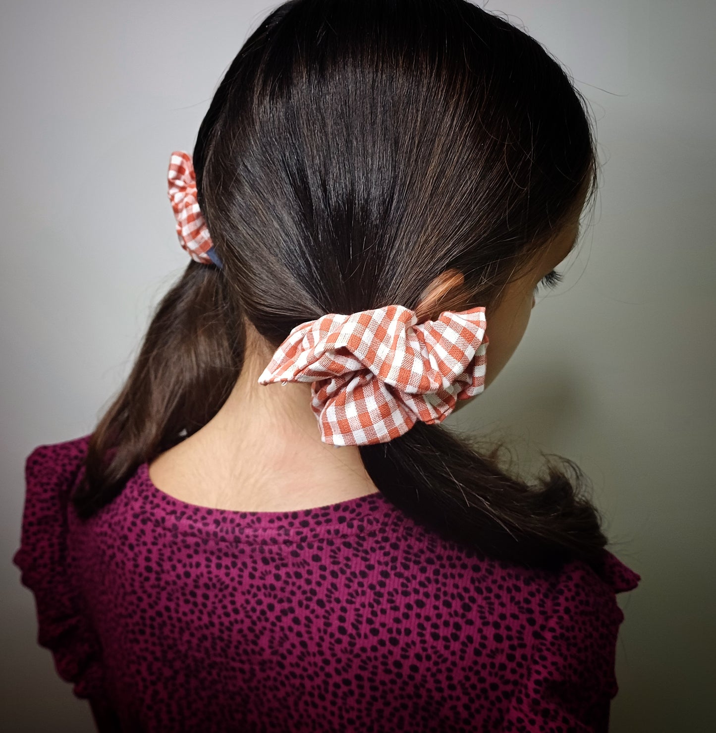 Leïla, the Vichy scrunchie