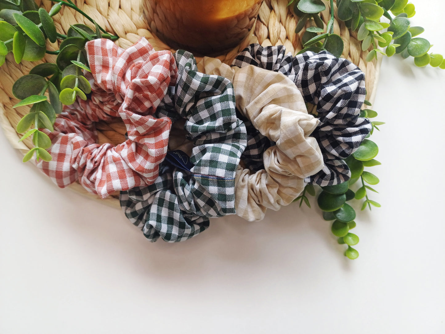 Leïla, the Vichy scrunchie
