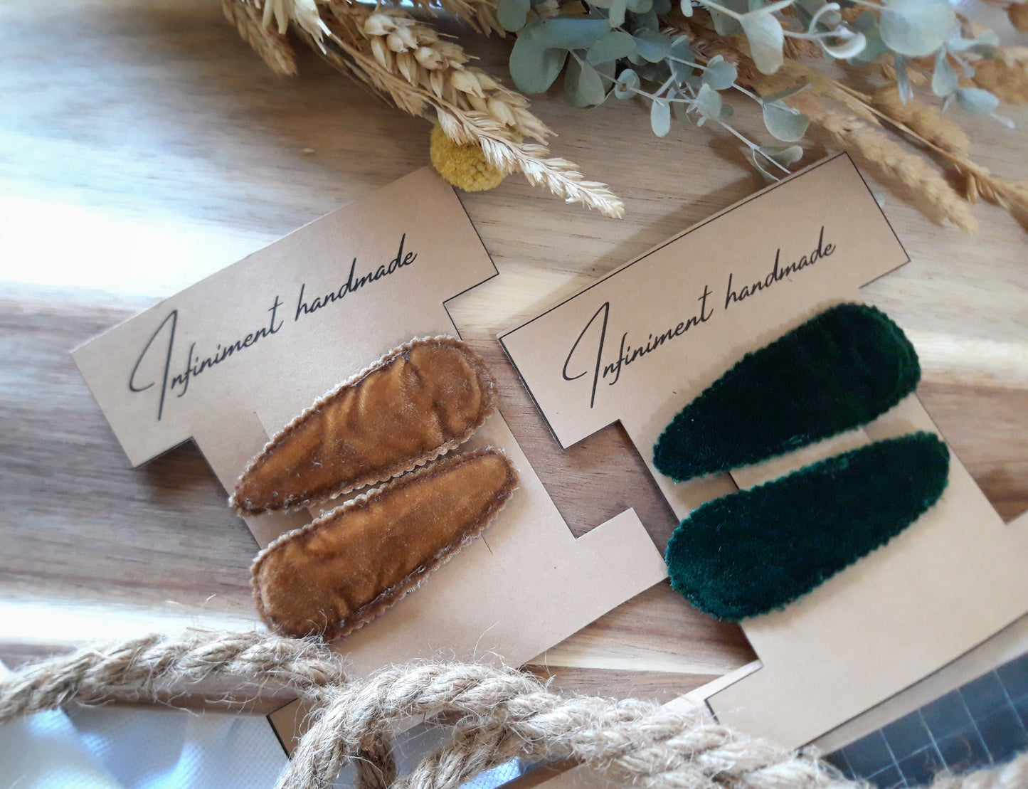 Capucine, les barrettes clic-clac en velours