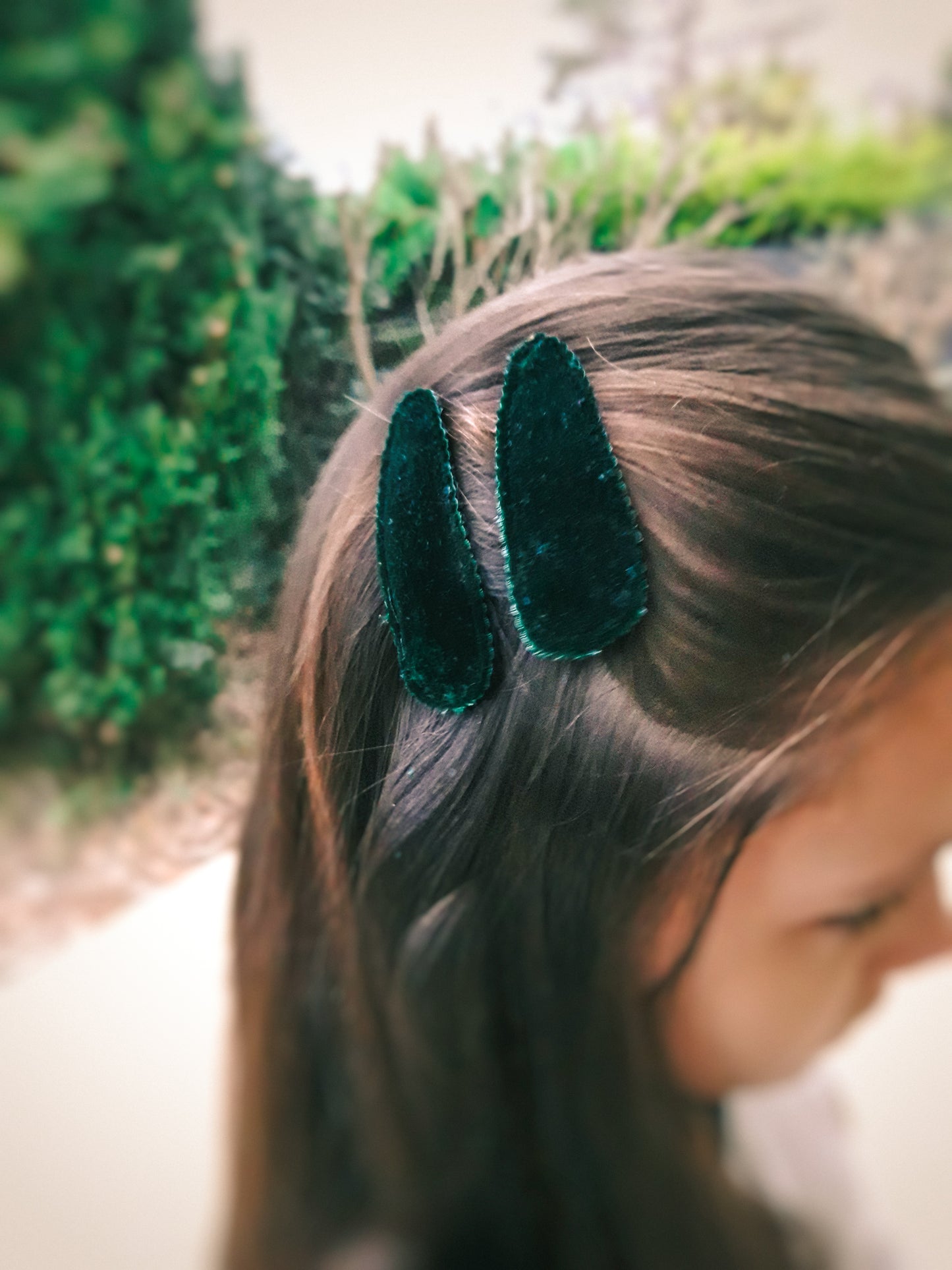 Capucine, les barrettes clic-clac en velours
