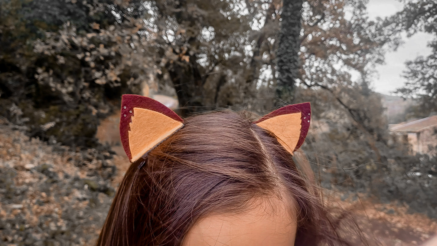 Lucia, the ear clips