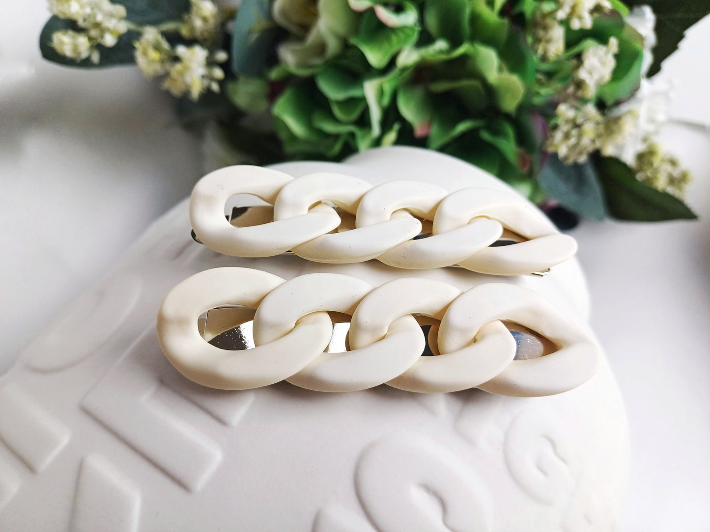 Chelsea, chain slides barrettes