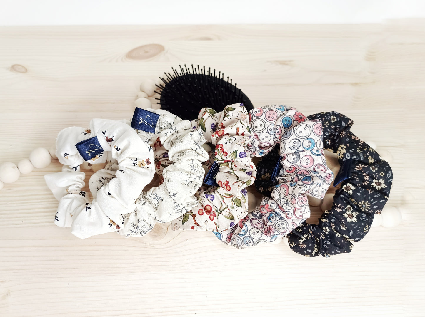 Colette, la trousse de toilette et son chouchou