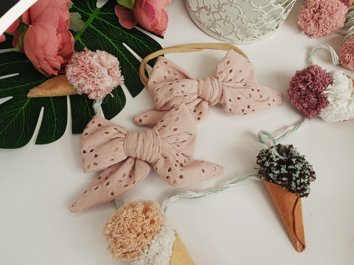 Grace, the broderie anglaise bow