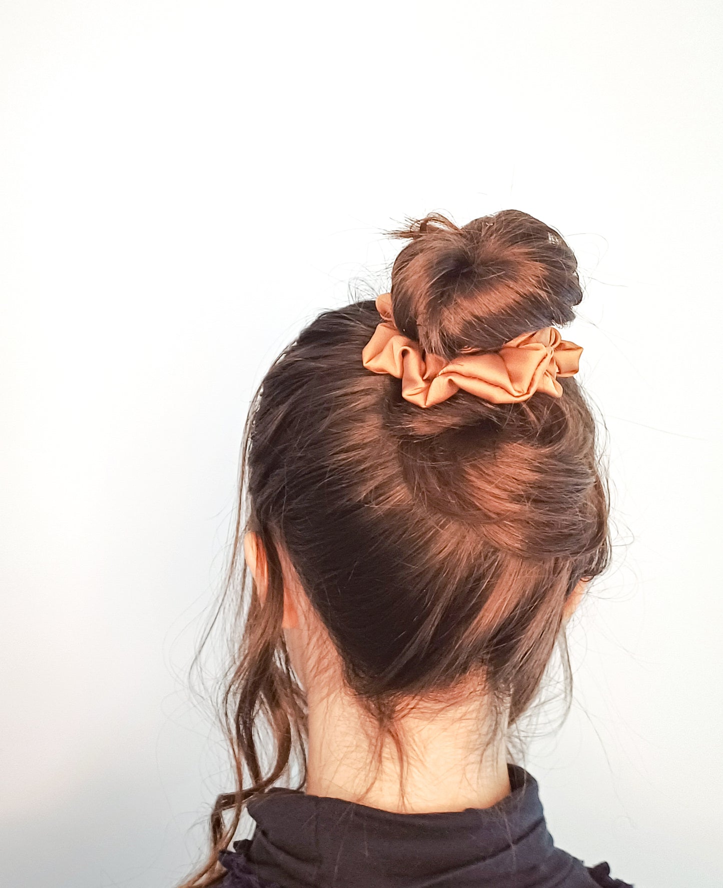Alba, the XL satin scrunchie