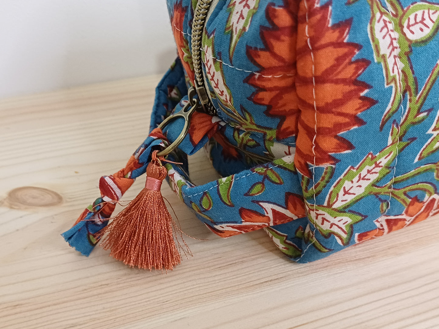 Mumbai — la trousse élégante et matelassée