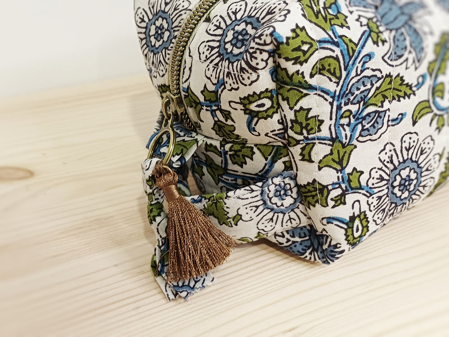 Mumbai — la trousse élégante et matelassée